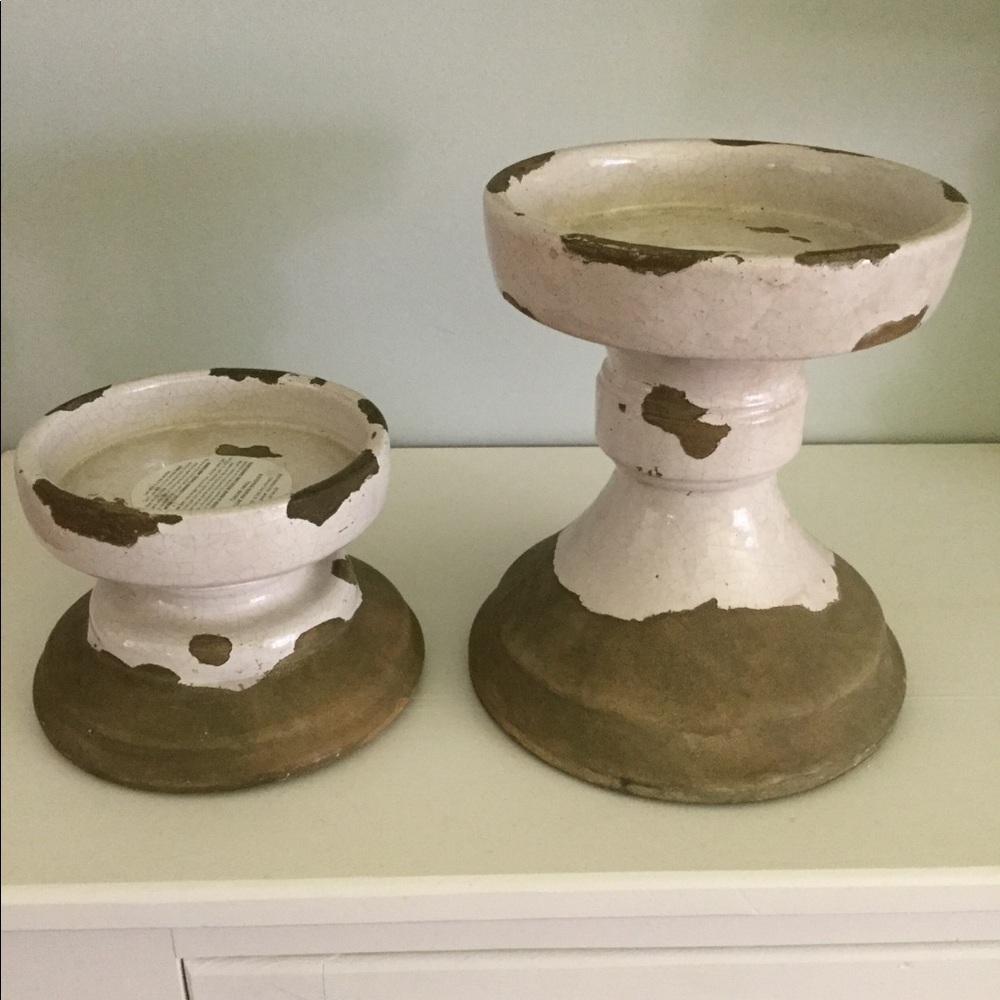Set of Pottery Barn Tuscan pillar holders, NWOT